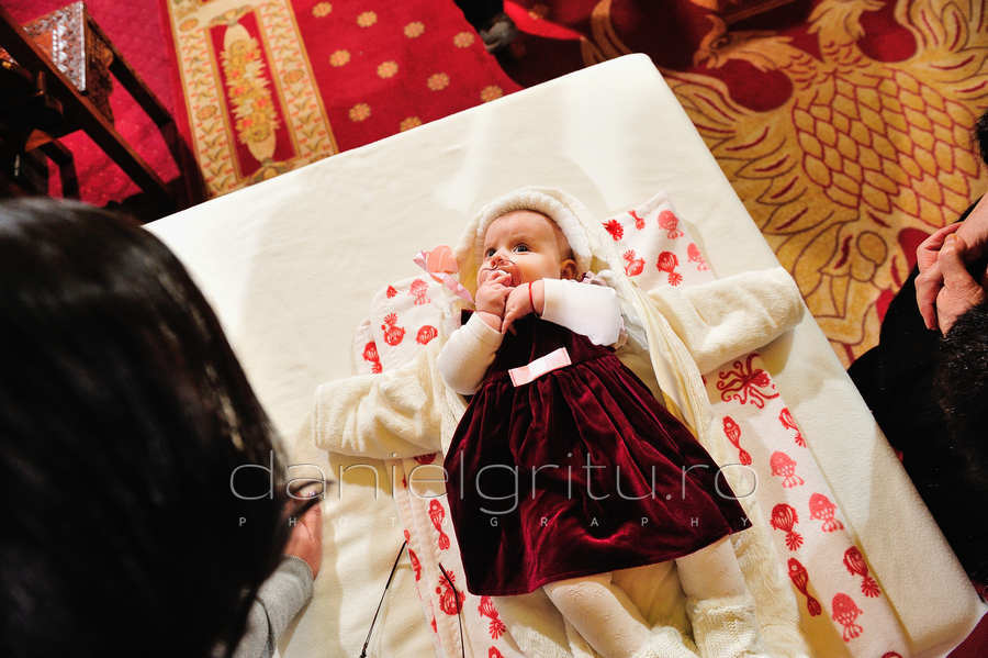 Foto botez Bucuresti | Maria Emma | Crown Cismigiu