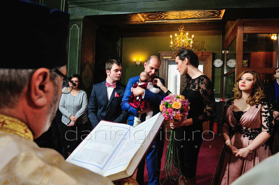 Foto botez Bucuresti | Maria Emma | Crown Cismigiu