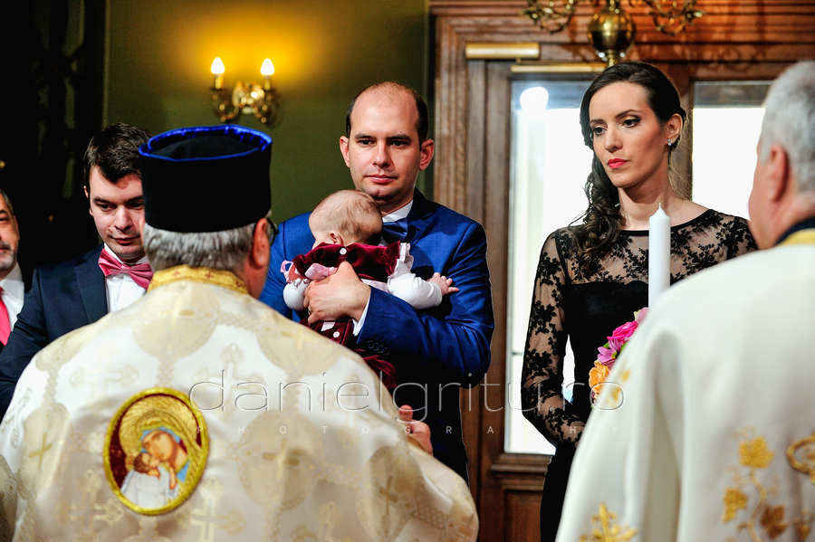 Foto botez Bucuresti | Maria Emma | Crown Cismigiu