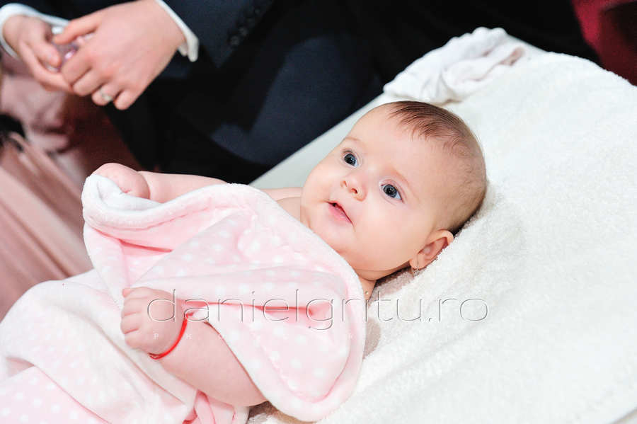 Foto botez Bucuresti | Maria Emma | Crown Cismigiu