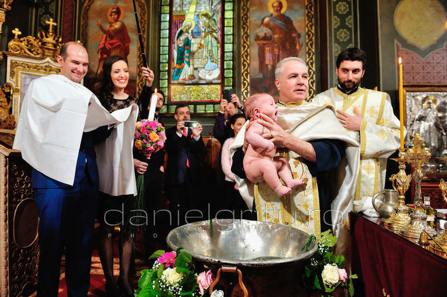 Foto botez Bucuresti | Maria Emma | Crown Cismigiu
