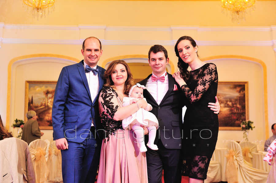 Foto botez Bucuresti | Maria Emma | Crown Cismigiu