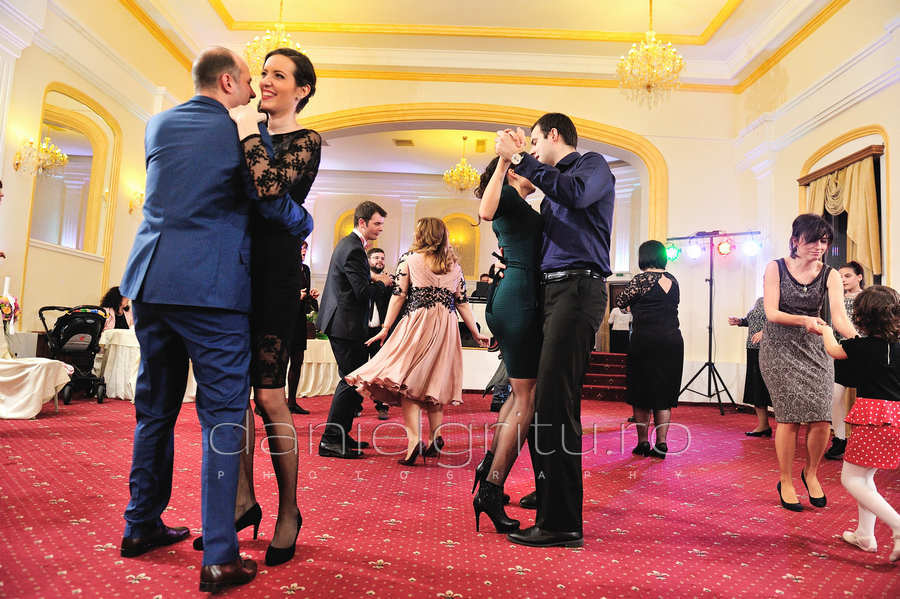 Foto botez Bucuresti | Maria Emma | Crown Cismigiu