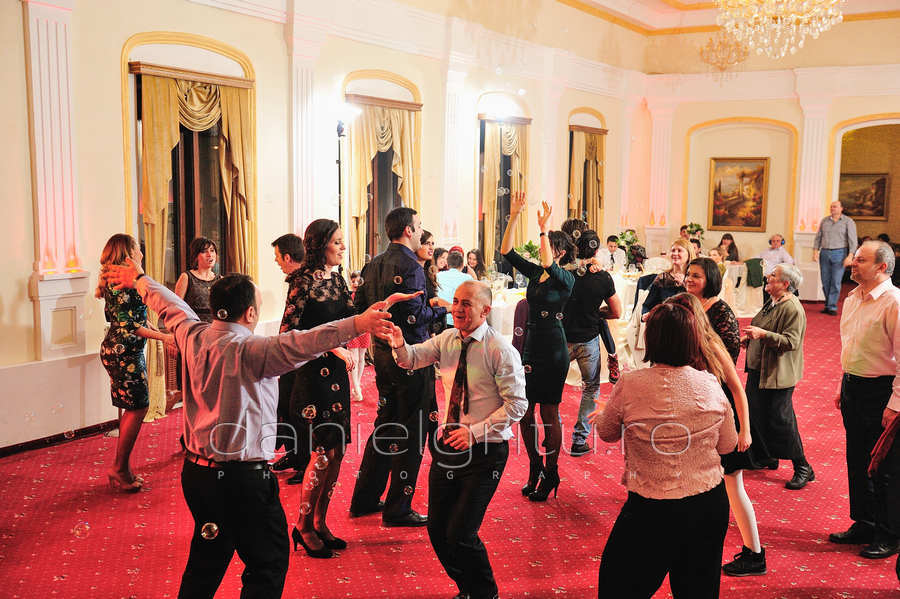 Foto botez Bucuresti | Maria Emma | Crown Cismigiu