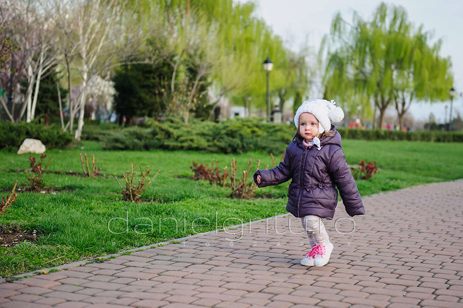 Fotograf copii Ploiesti | Prima zi de primavara cu Mariuka